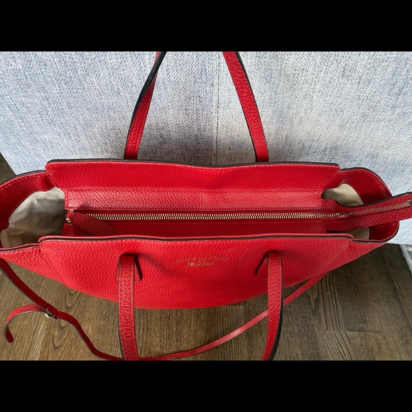 GUCCI Swing Top Handle Bag - Picture 4 of 8